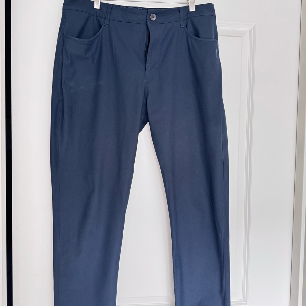 Vuori golf Pants